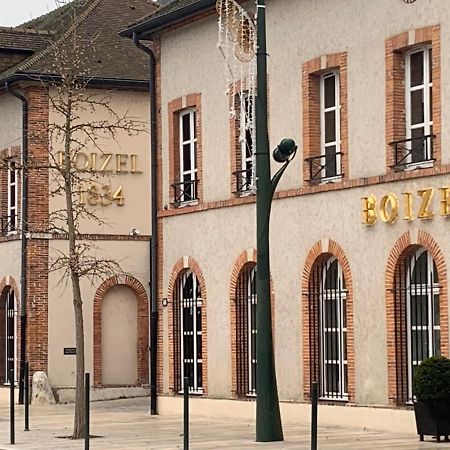 L Oote Appart Epernay Exterior photo